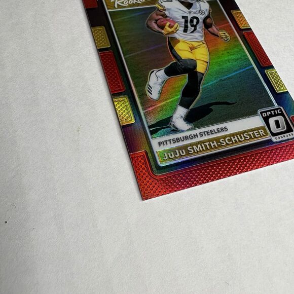 2017 Optic Red Holo THE ROOKIES Card #16 of JUJU SMITH-SCHUSTER /99 - Chiefs - Picture 2 of 7